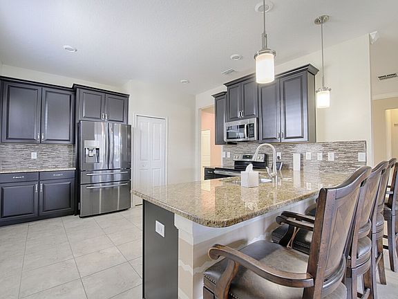 2nd image of 3757 Quaint Ln