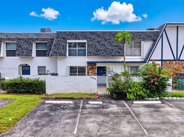 3925 SW 67th Ter #103, Davie, FL 33314