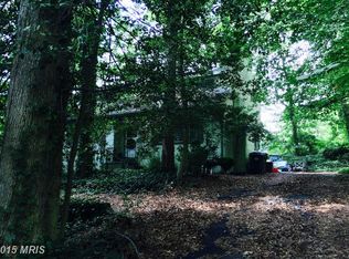 6622 Robin Rd, Springfield, VA 22150