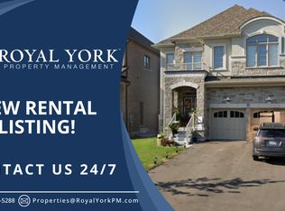 305 Fleetwood Dr #2, Oshawa, ON L1K3G2