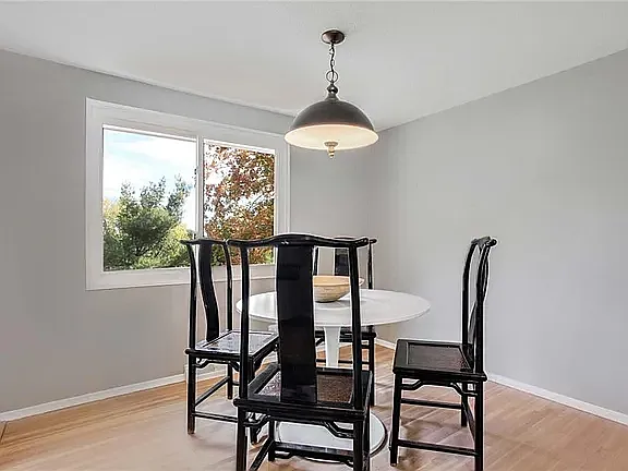 5805 N Colrain Ave — Photo 6