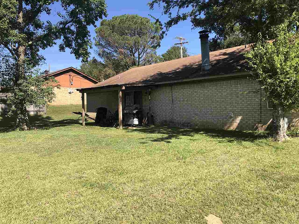 2nd image of 4803 S Washington Ave
