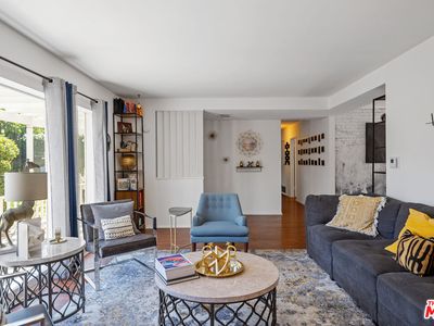 3539 Camino De La Cumbre, Sherman Oaks, CA, 91423