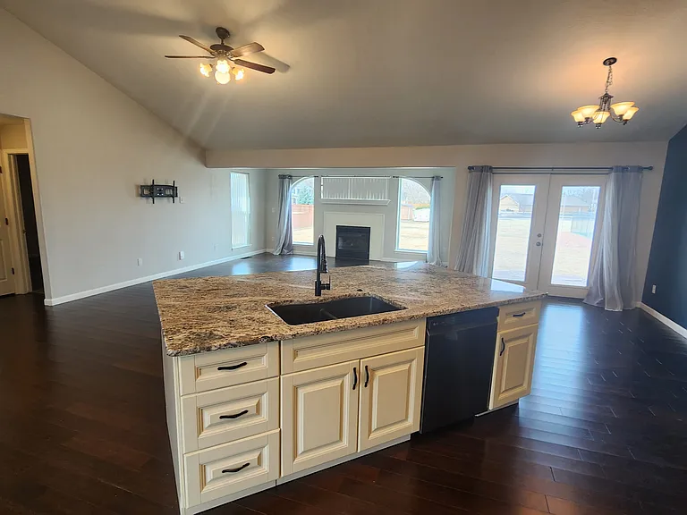 1816 Otter Pond Cir — Photo 5