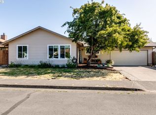517 Tracy Pl, Junction City, OR 97448
