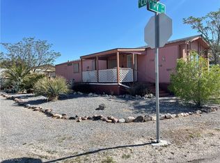 320 W Ivy Ln, Pahrump, NV 89048