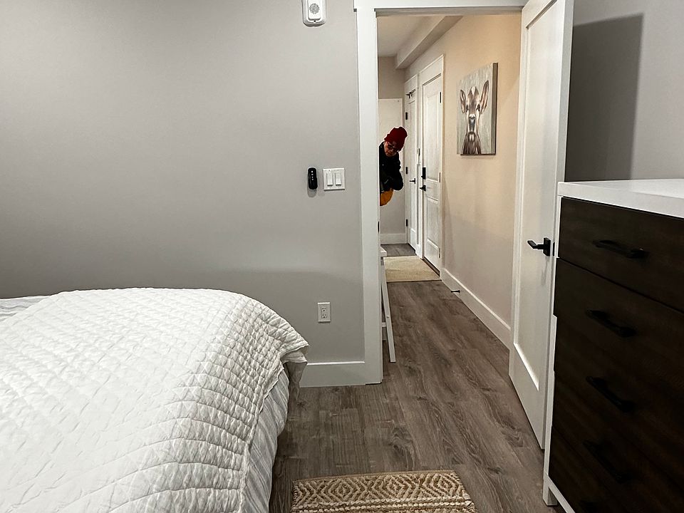 Fan and Mini Split! 
Layouts differ but finishes are exact. Photo may be from a different unit