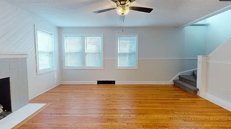 1670 Washington Blvd — Photo 3