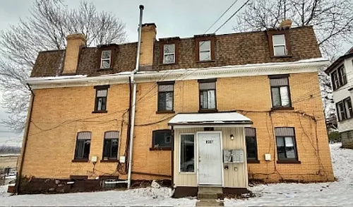 1907 Delaware Ave Photo 1