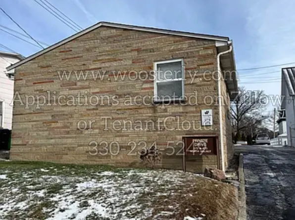 573 N Walnut St #W, Wooster, OH 44691