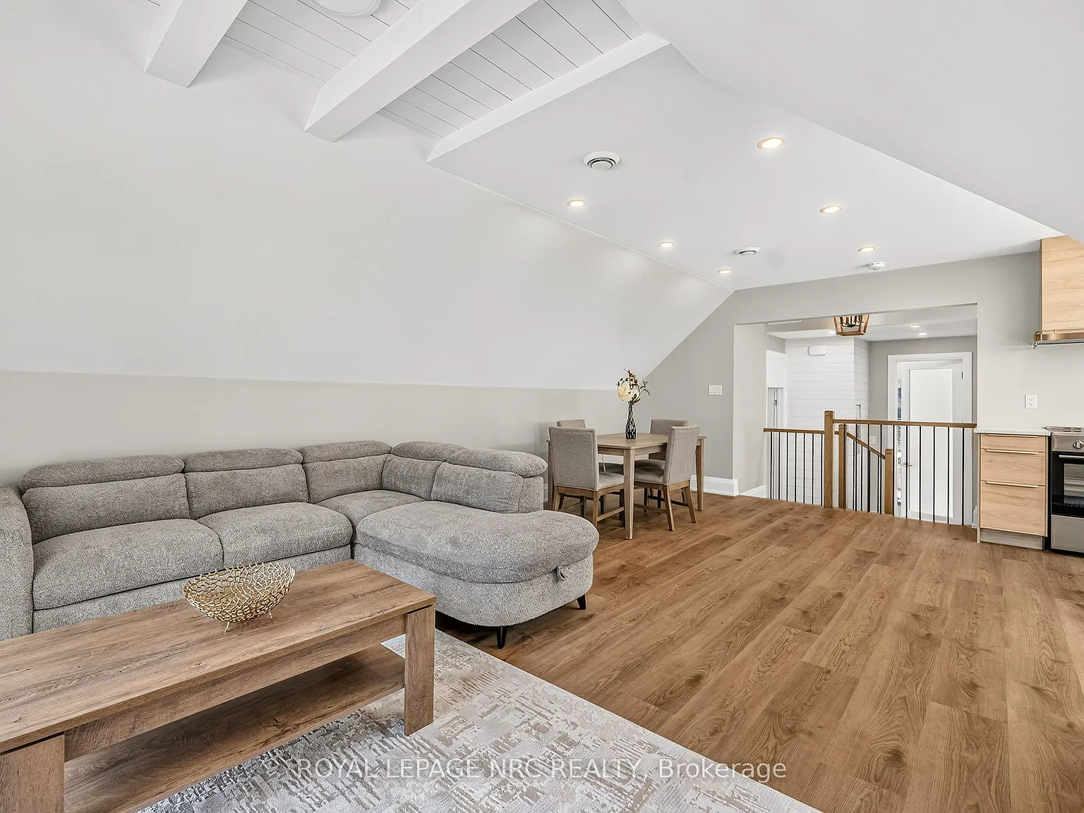1 bed, $2,500 — Photo 4