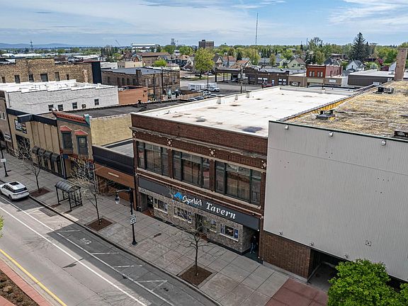2nd image of 1222 Tower Ave