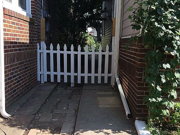 3rd image of 10234 85th Ave