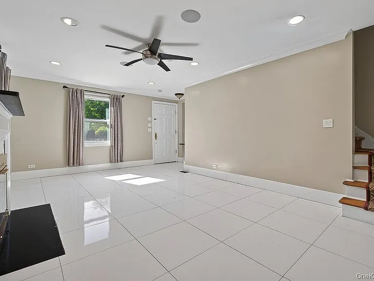 155 White Rd — Photo 11