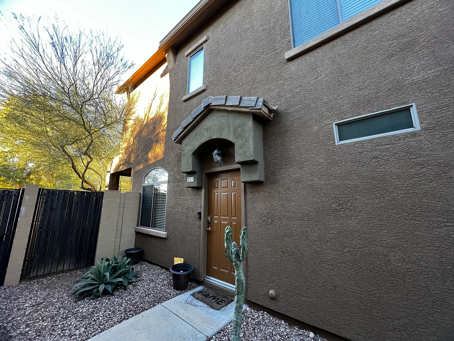 Cave Creek/Deer Valley-3/2 With Garage! — Photo 2