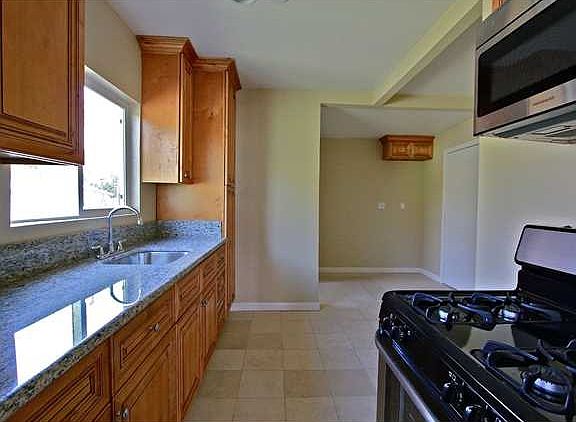 2nd image of 4523 33rd St #27