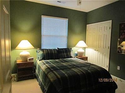 5th image of 6967 Park Square Dr #84