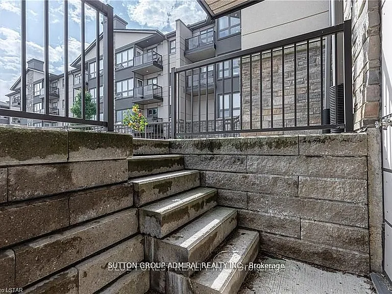 5 Jacksway Cres #108 — Photo 7