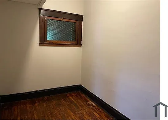 14602 Lake Shore Blvd #2 — Photo 8