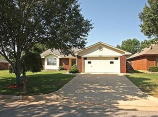 8105 Turtle Dove Dr, Oklahoma City, OK 73132