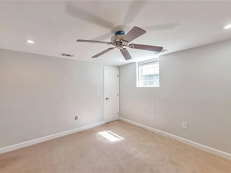 1651 Murdock Rd — Photo 26