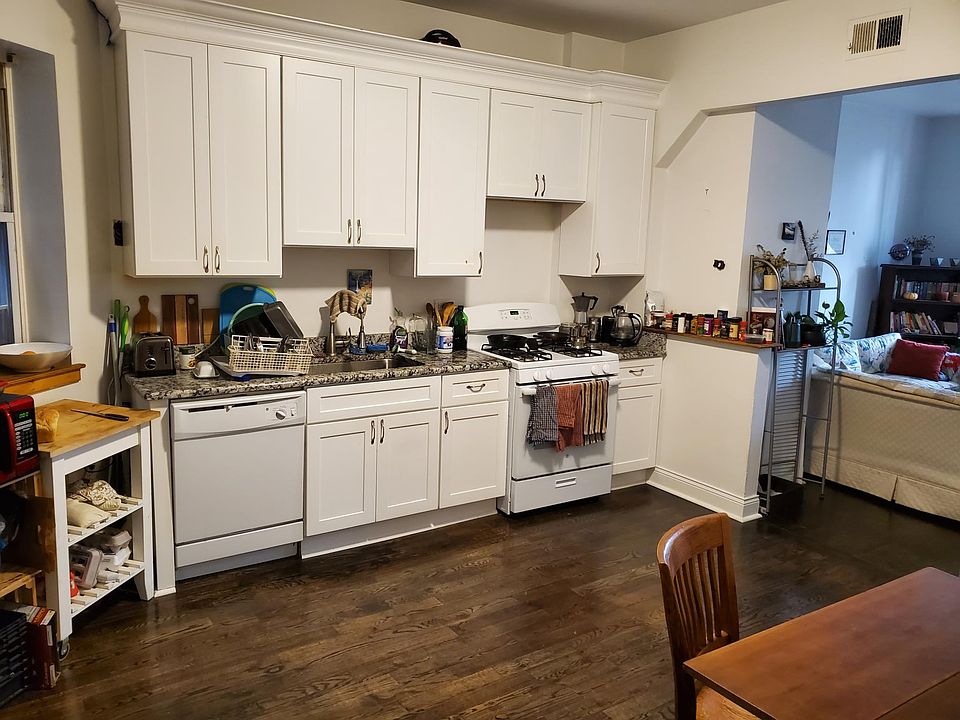 1st image of 1868 S Blue Island Ave #2R