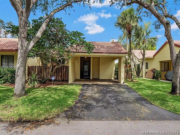 3rd image of 16233 Laurel Dr #17