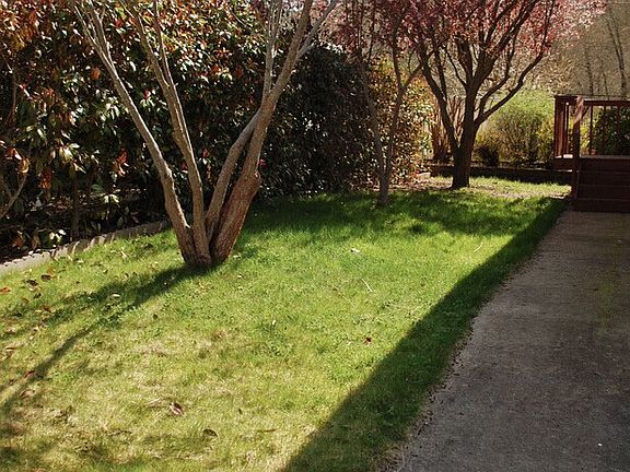 3rd image of 633 E Archwood Dr Unit 36