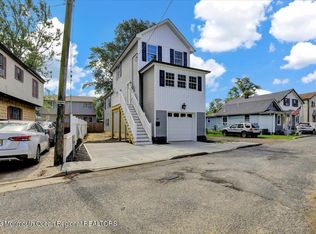 68 Washington Ave, Keansburg, NJ 07734