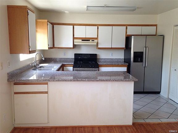 4th image of 138 N Allen Ave APT 4