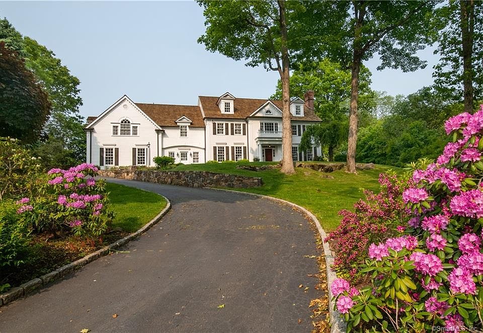 1st image of 52 Twin Pond Ln