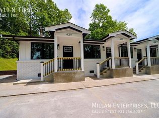 419 N 1st St, Clarksville, TN 37040