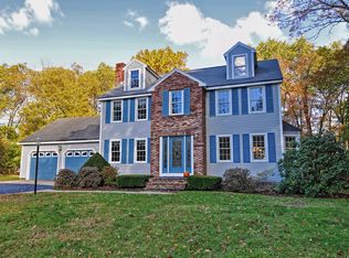 9 Powers Ln, Attleboro, MA 02703