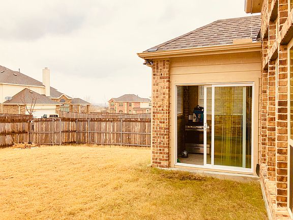 2nd image of 1517 Redbird Dr