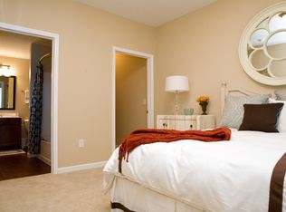 7340 Skyline Dr E APT 201, Columbus, OH 43235