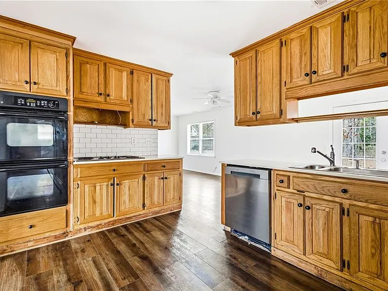 45 Chaffin Rd — Photo 9