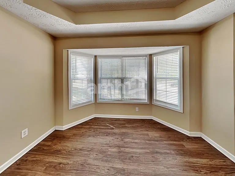 356 McMillan Rd — Photo 4