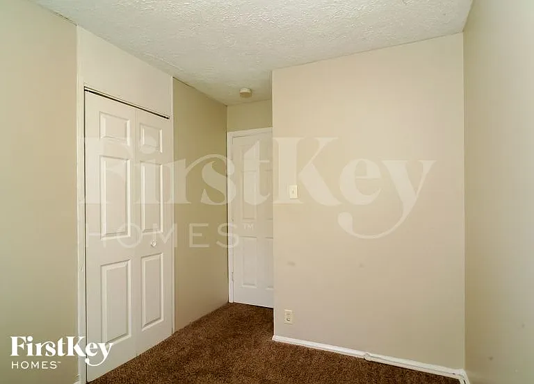 4331 Bertrand Rd — Photo 8