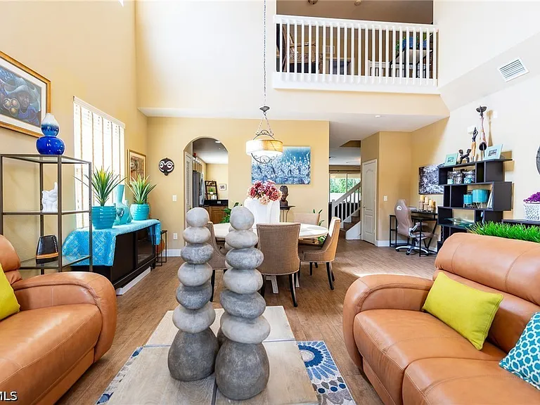 8713 Pegasus Dr — Photo 7