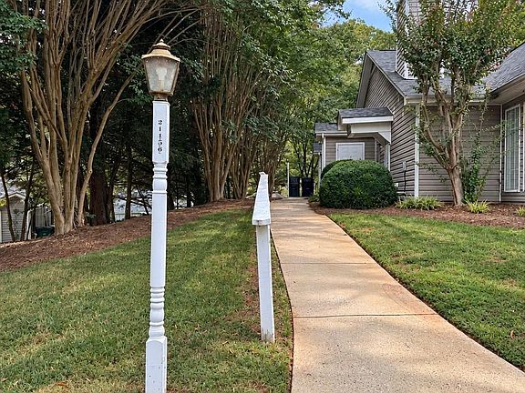 2nd image of 21160 Cold Spring Ln