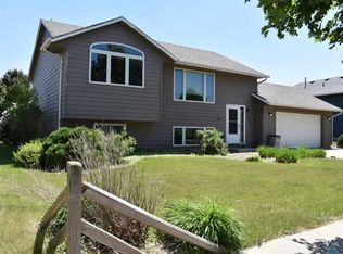 721 Magnolia St, Brandon, SD 57005