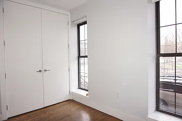 Rented by Rennit Inc.