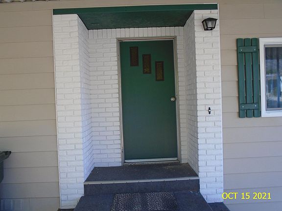 2nd image of 10622 Bryant St