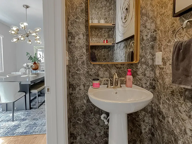 23810 Myrtle Glen Way — Photo 21