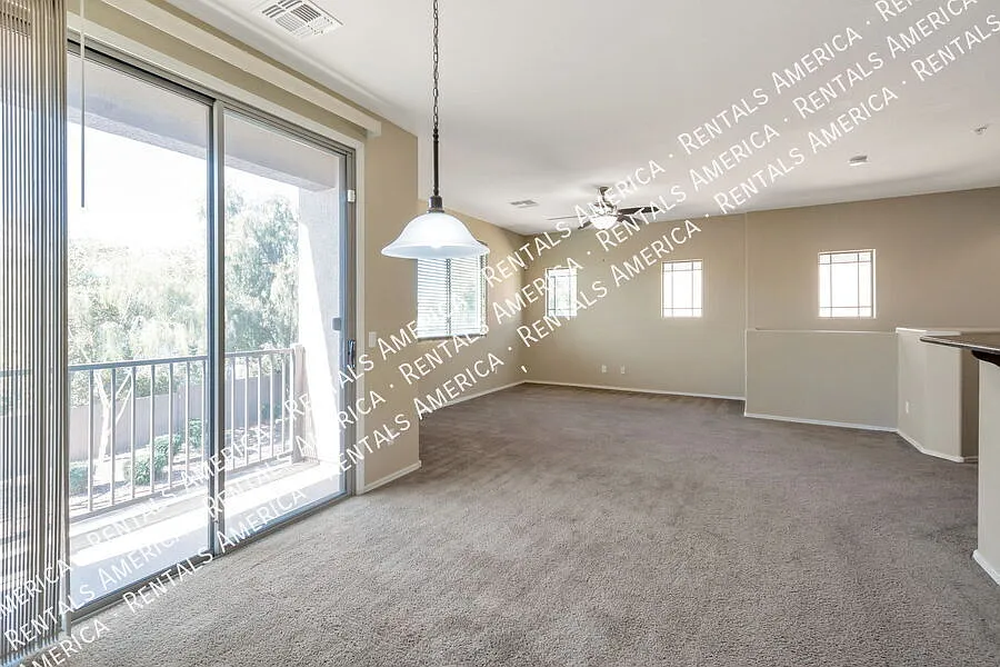 Building Photo - 1250 S Rialto St #26