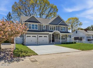 1138 Lawrence Ave, Point Pleasant Beach, NJ 08742