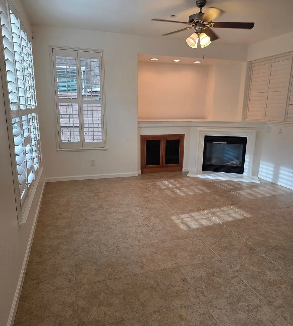Beautiful townhouse in South Reno — Photo 4