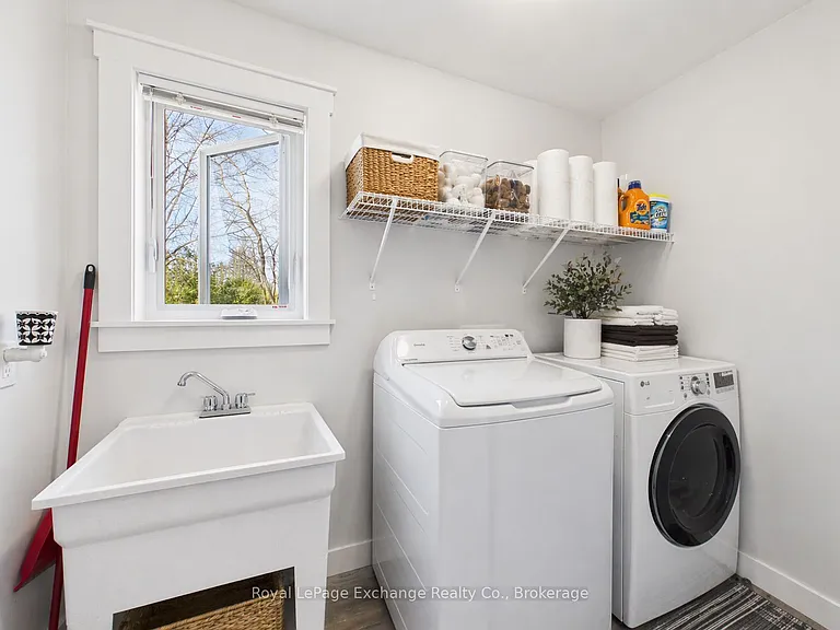 966A Charles St — Photo 11