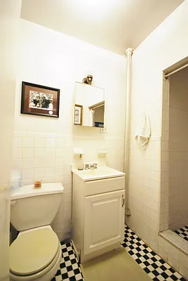 Rented by KYLM, LLC | media 29