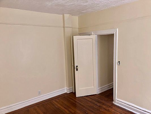 2nd image of 2416 Newkirk Ave APT 1G